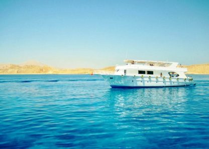 экскурсия на остров Тиран на яхте