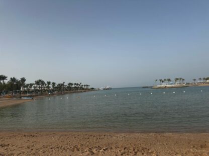 Море в отеле Mirage Bay